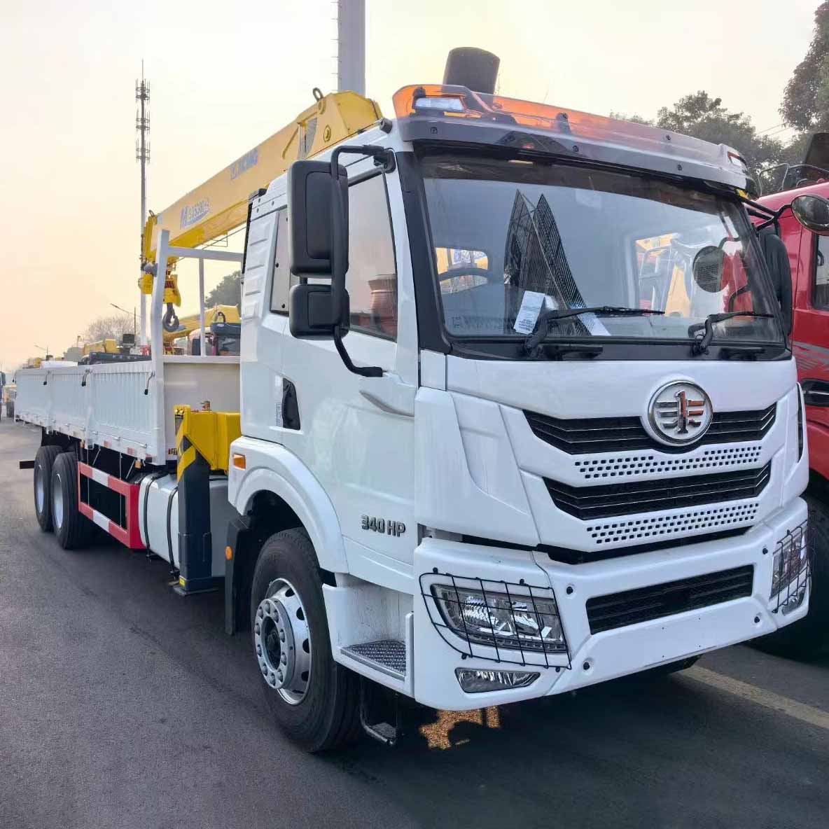 FAW J6P 6X4 350PS کرین ٹرک